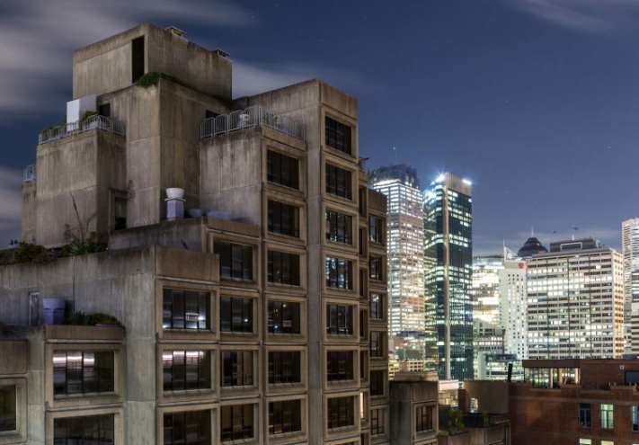 DAM_SOS-Brutalismus_Sydney-e1510139598125