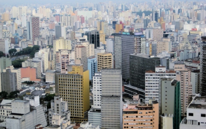Sao_Paulo_skyscrapers-e1519341902137